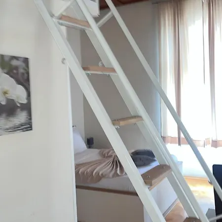 & Infinity Appartement *