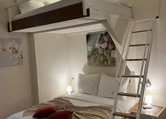 아파트 & Infinity 리예카