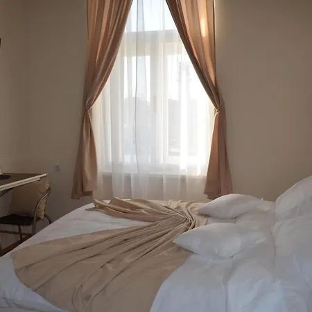 Apartment & Infinity *