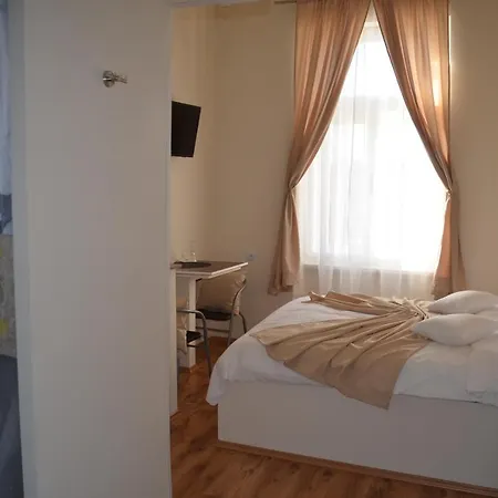 Apartment & Infinity