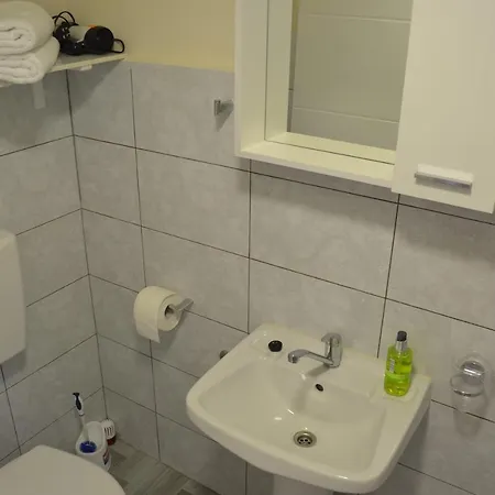 & Infinity Apartment *