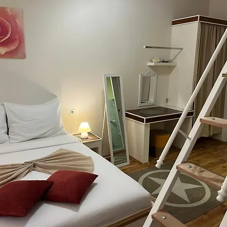 & Infinity Apartment *