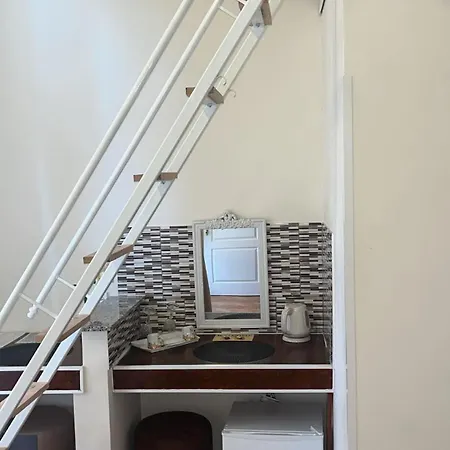 Apartment & Infinity
