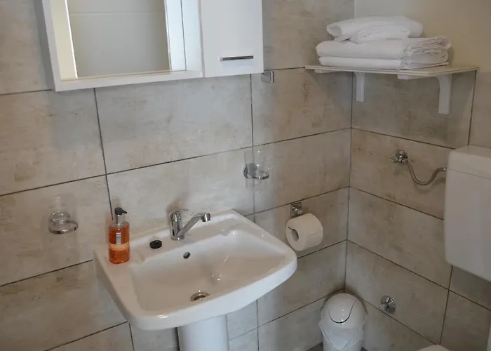 & Infinity Apartment *